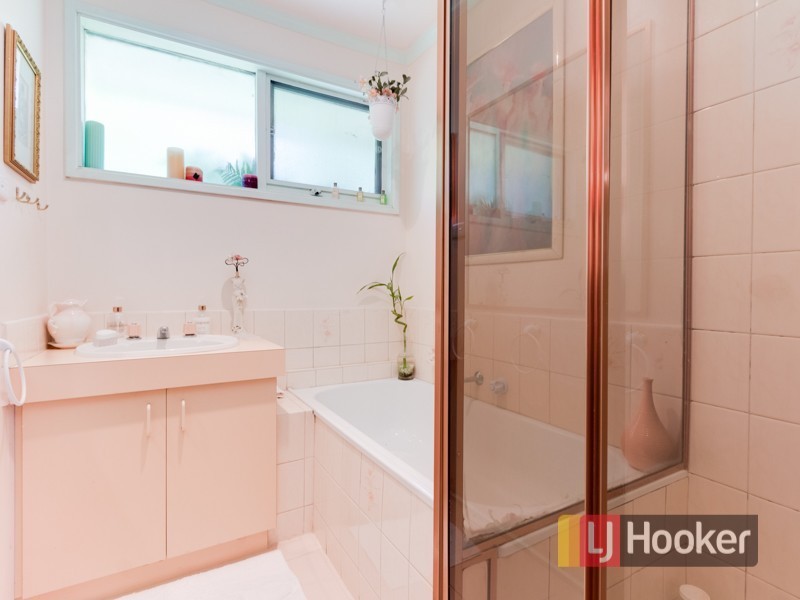 8 Fordholm Road, Hampton Park VIC 3976