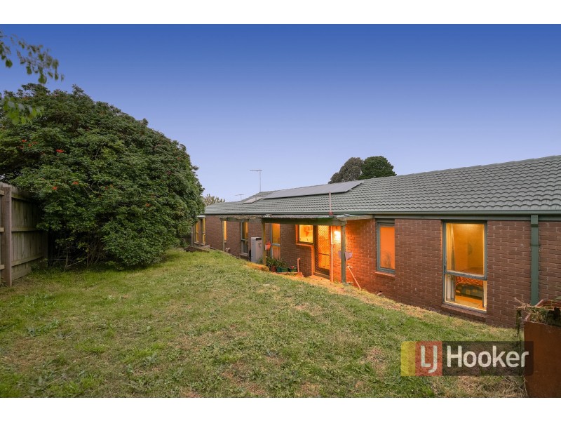 10 Tunley Close, Endeavour Hills VIC 3802