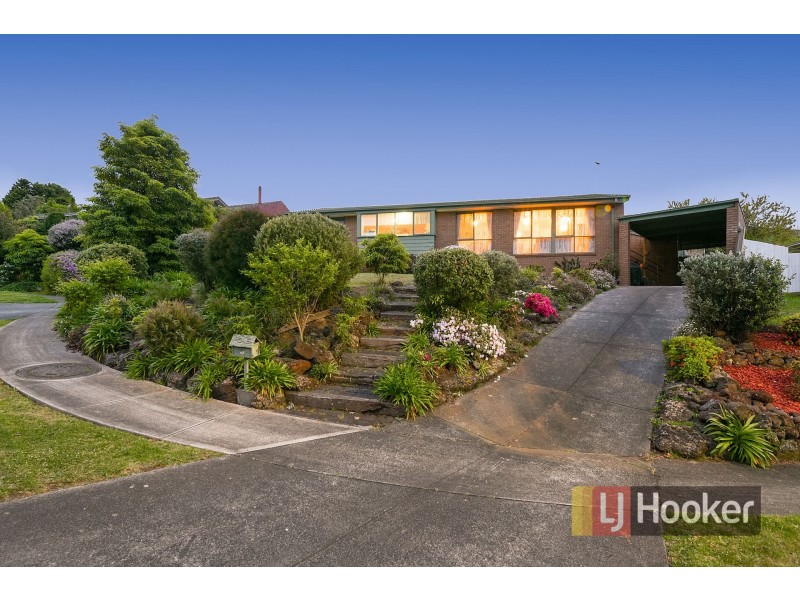 10 Tunley Close, Endeavour Hills VIC 3802