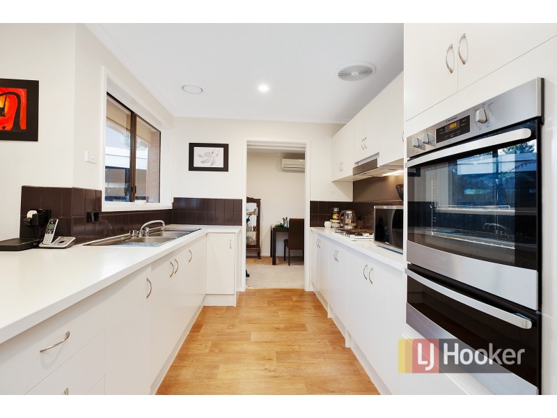 58 Ivan Crescent, Hampton Park VIC 3976