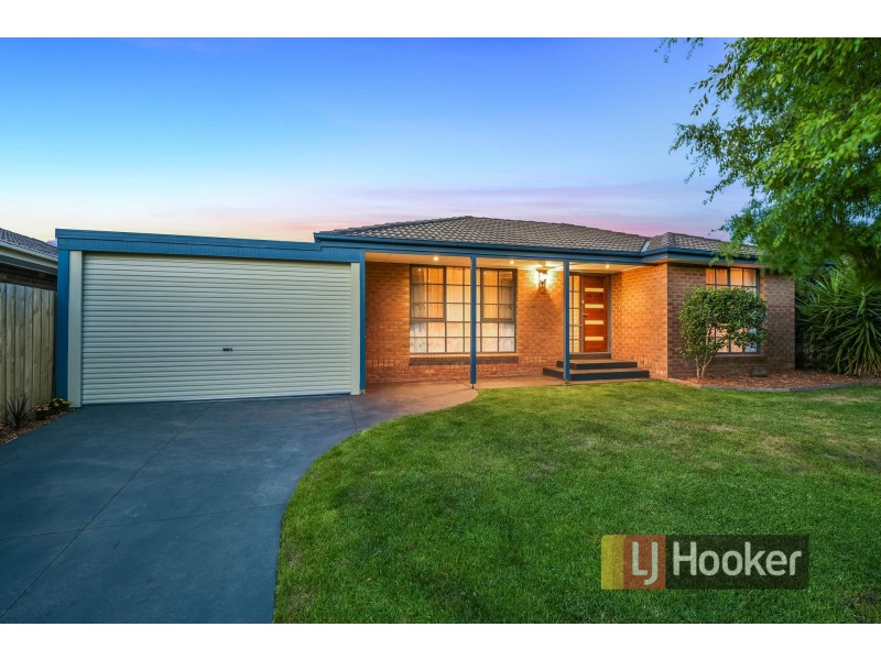5 Pembroke Court, Berwick VIC 3806