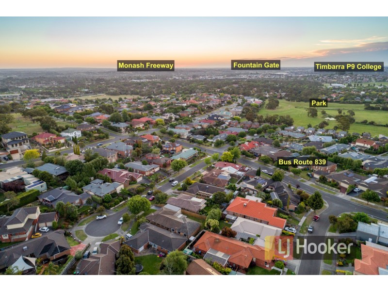 5 Pembroke Court, Berwick VIC 3806