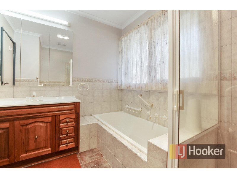 15 Boston Avenue, Seaford VIC 3198