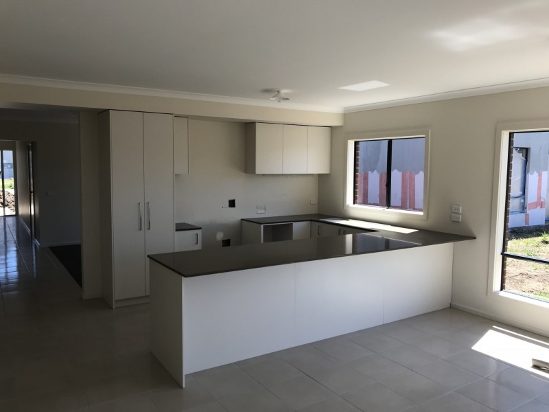 225B Fiorelli Boulevard, Cranbourne East VIC 3977