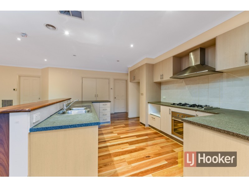 26 Hartsmere Drive, Berwick VIC 3806