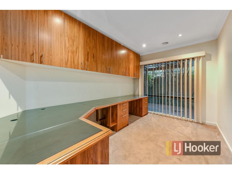 26 Hartsmere Drive, Berwick VIC 3806