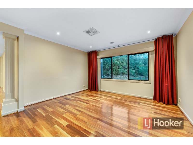 26 Hartsmere Drive, Berwick VIC 3806
