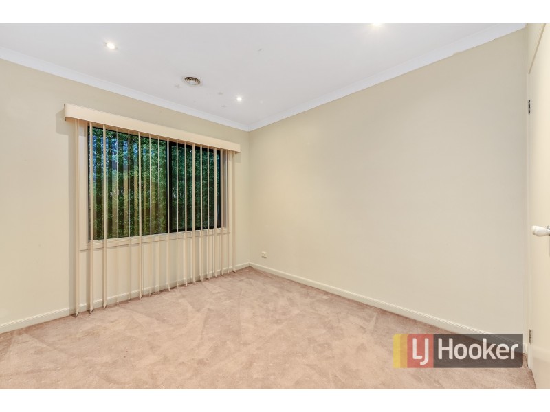 26 Hartsmere Drive, Berwick VIC 3806