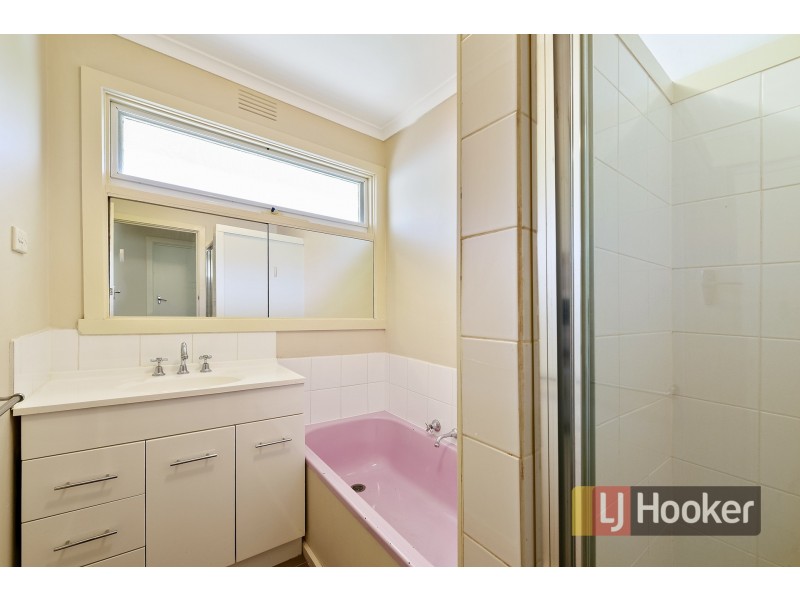 Unit 1/46 Edinborough Street, Hallam VIC 3803