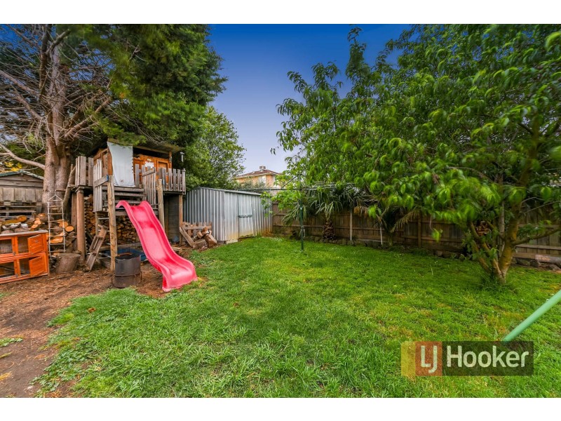 18 Dunkinson Street, Narre Warren VIC 3805