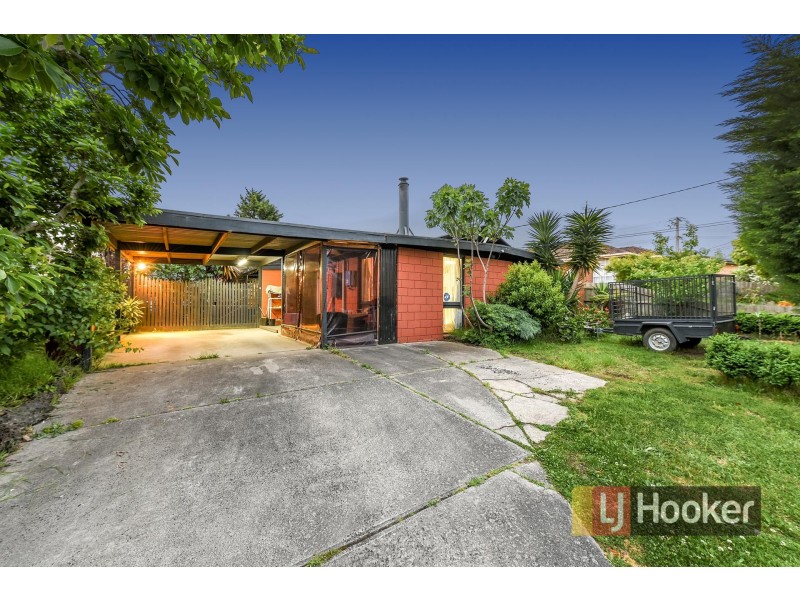 18 Dunkinson Street, Narre Warren VIC 3805