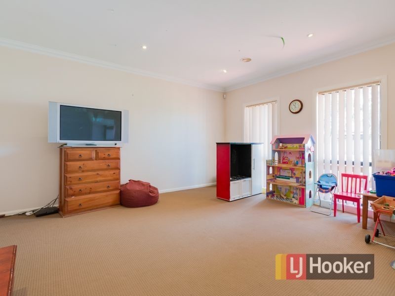 69 Elliot Parade, Lynbrook VIC 3975
