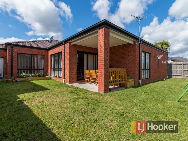 69 Elliot Parade, Lynbrook VIC 3975