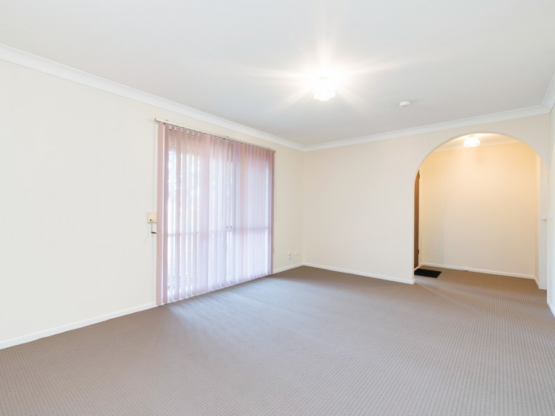 125 Warana Drive, Hampton Park VIC 3976