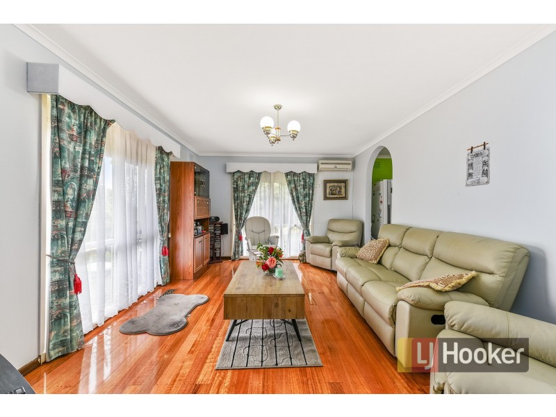 6 Peppermint Court, Hampton Park VIC 3976