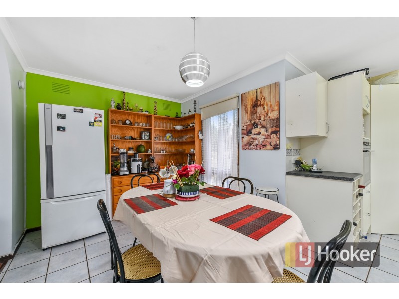 6 Peppermint Court, Hampton Park VIC 3976