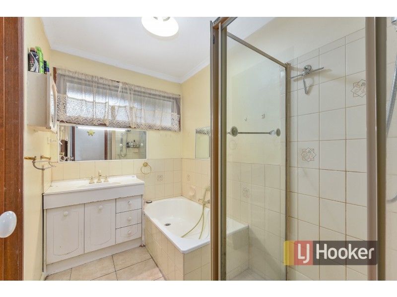 6 Peppermint Court, Hampton Park VIC 3976