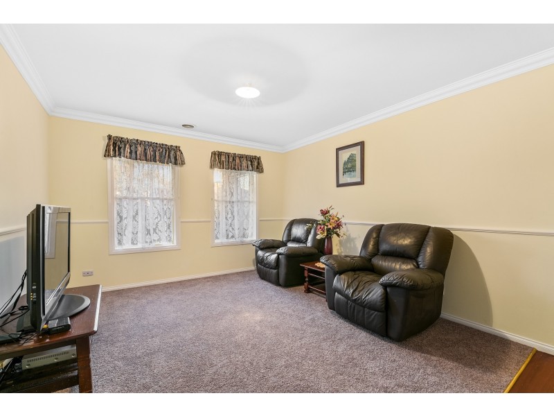 4 Chauncy Way, Lynbrook VIC 3975