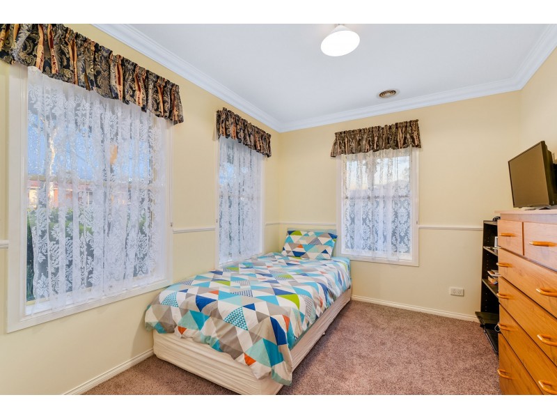4 Chauncy Way, Lynbrook VIC 3975