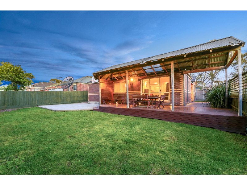 4 Chauncy Way, Lynbrook VIC 3975