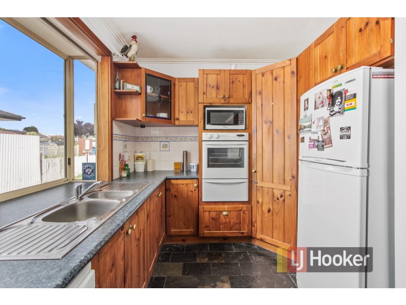 41 Somerville Road, Hampton Park VIC 3976