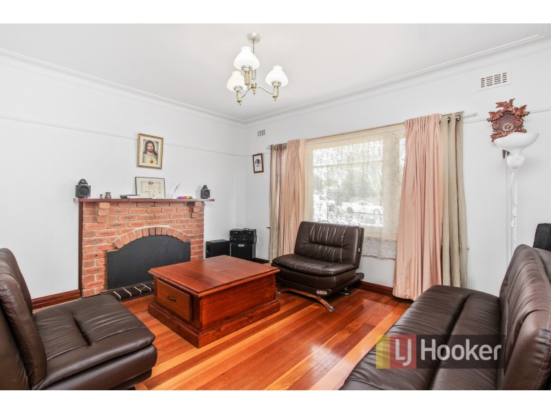 41 Somerville Road, Hampton Park VIC 3976