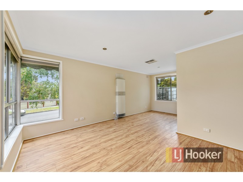 7 Millswyn Avenue, Hampton Park VIC 3976