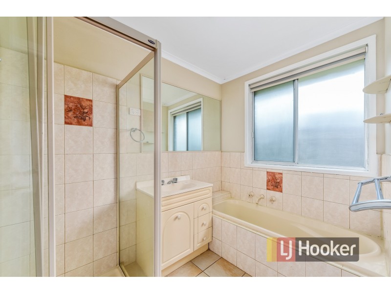 7 Millswyn Avenue, Hampton Park VIC 3976