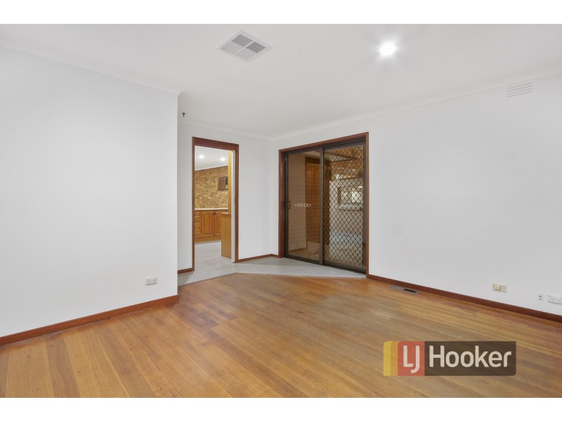 9 Lorraine Court, Hampton Park VIC 3976