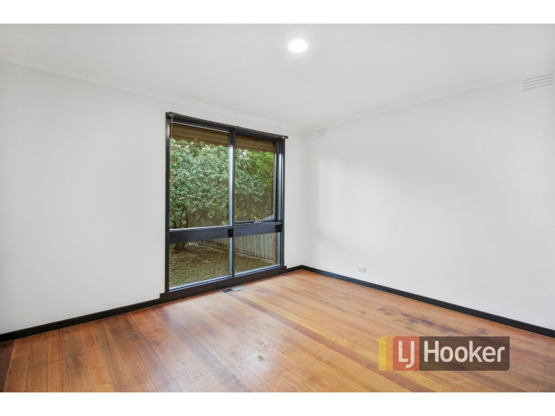 9 Lorraine Court, Hampton Park VIC 3976