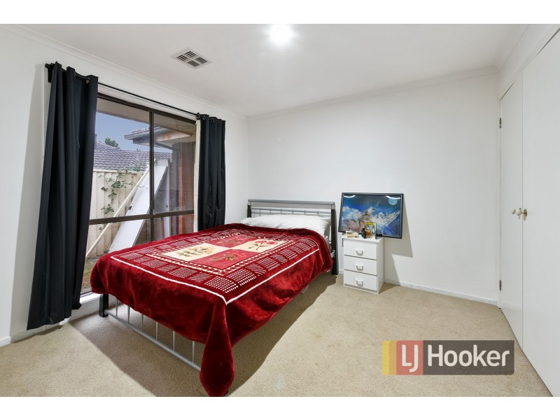 14 Wynette Close, Hampton Park VIC 3976