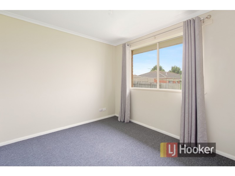12 Montrose Way, Cranbourne West VIC 3977