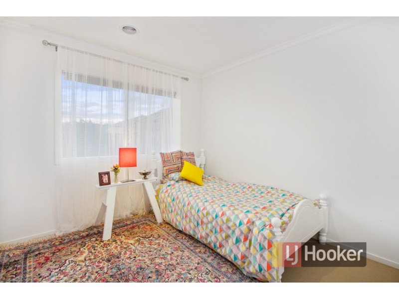 55 Villella Drive, Pakenham VIC 3810