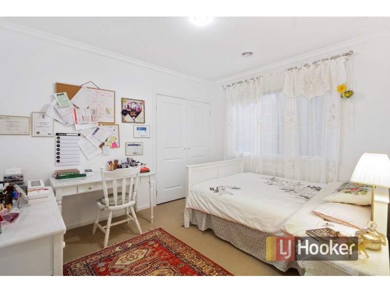 55 Villella Drive, Pakenham VIC 3810