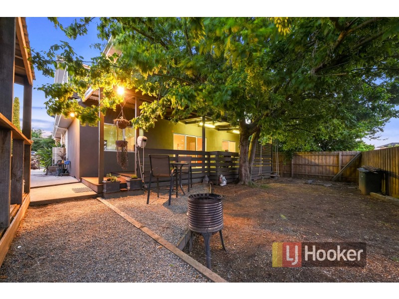 15 Godfrey Crescent, Dandenong VIC 3175