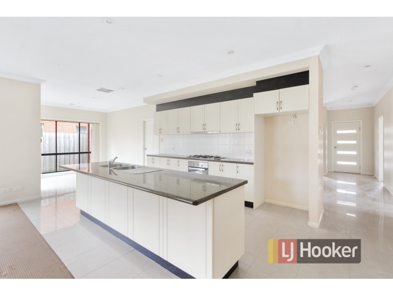 69. Elliott Parade, Lynbrook VIC 3975