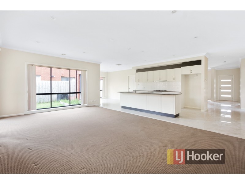 69. Elliott Parade, Lynbrook VIC 3975