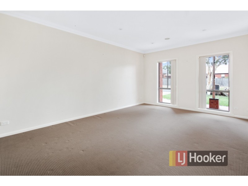 69. Elliott Parade, Lynbrook VIC 3975