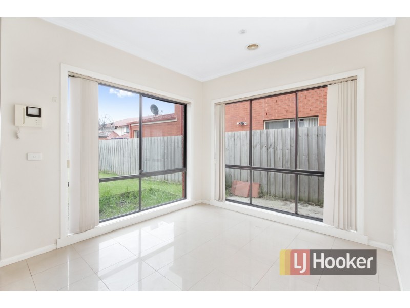 69. Elliott Parade, Lynbrook VIC 3975