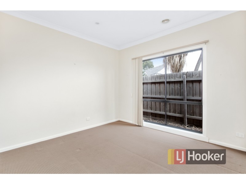 69. Elliott Parade, Lynbrook VIC 3975