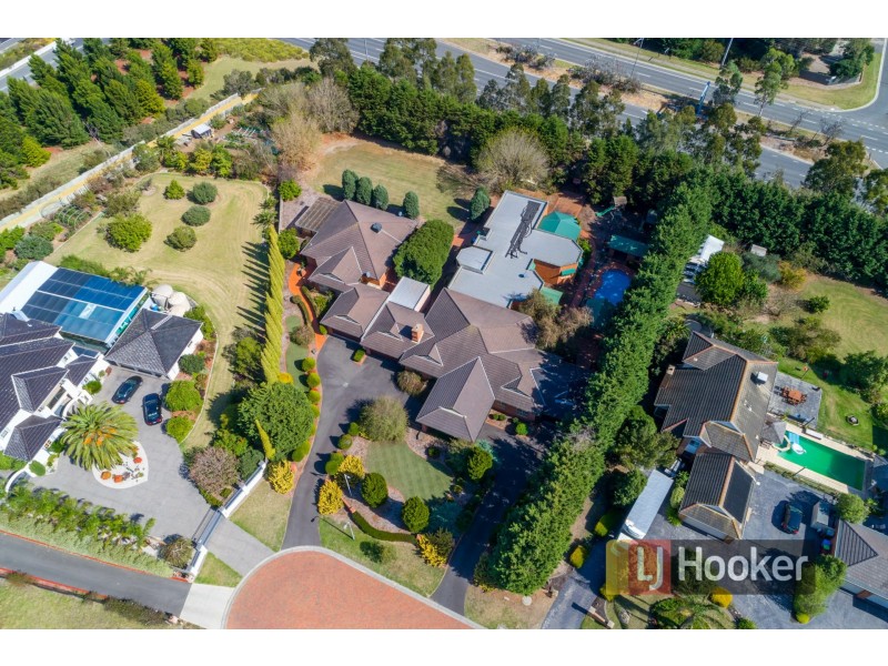 13-14 Branca Court, Narre Warren North VIC 3804