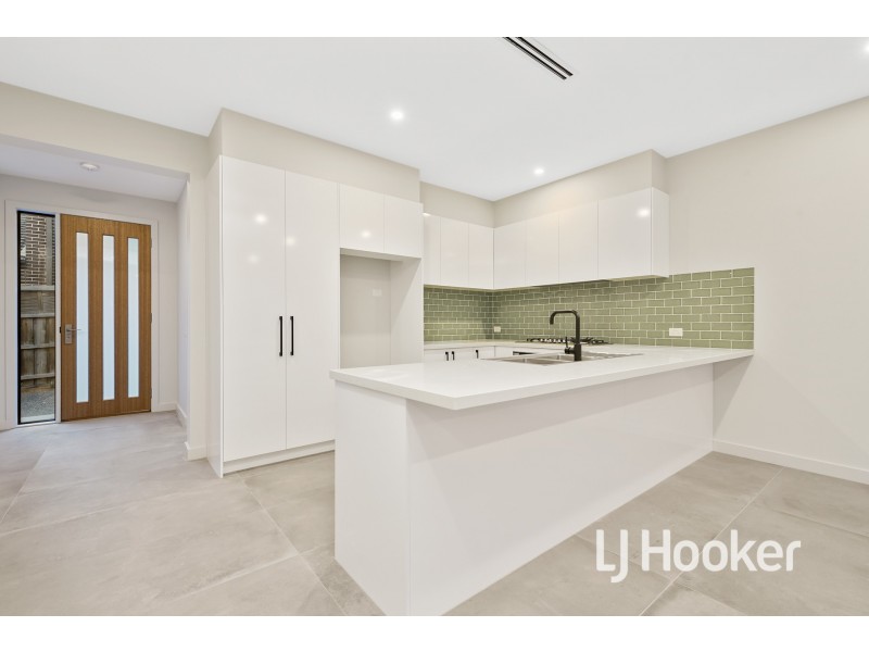 Unit 2/9 Elm Grove, Parkdale VIC 3195
