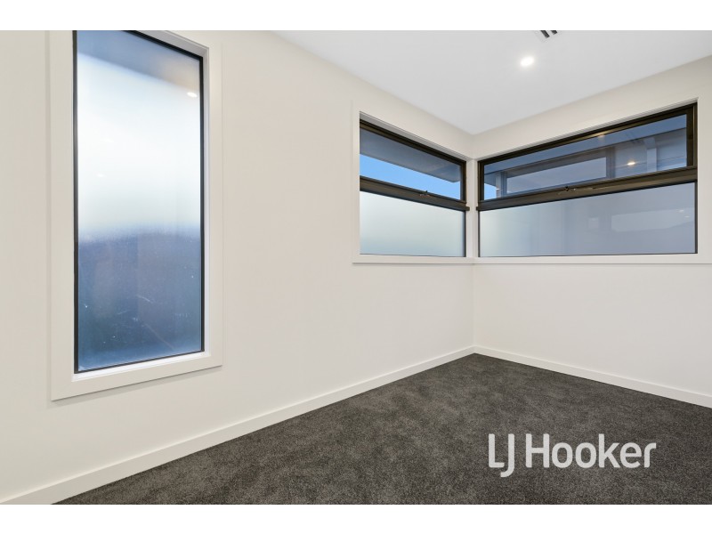 Unit 2/9 Elm Grove, Parkdale VIC 3195