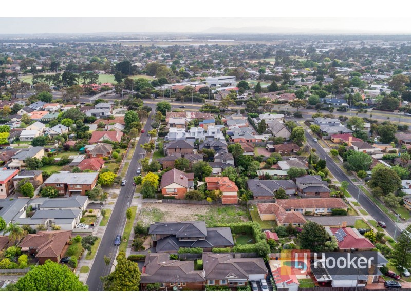 Unit 2 & 3/9 Elm Grove, Parkdale VIC 3195
