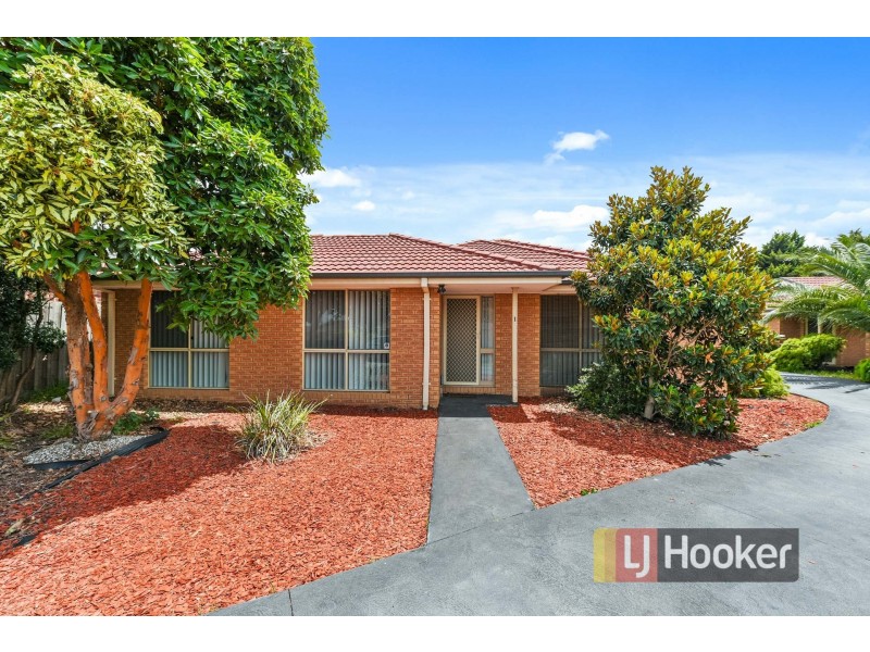 Unit 1/17 Linmac Court, Hampton Park VIC 3976