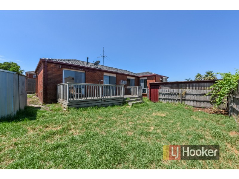 9 Sunset Place, Hampton Park VIC 3976