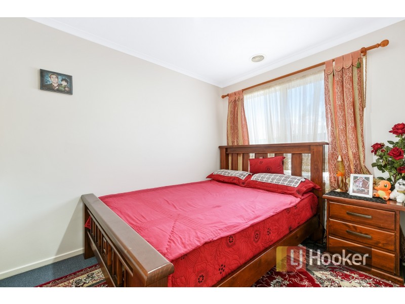 8 Hazeldean Court, Hampton Park VIC 3976