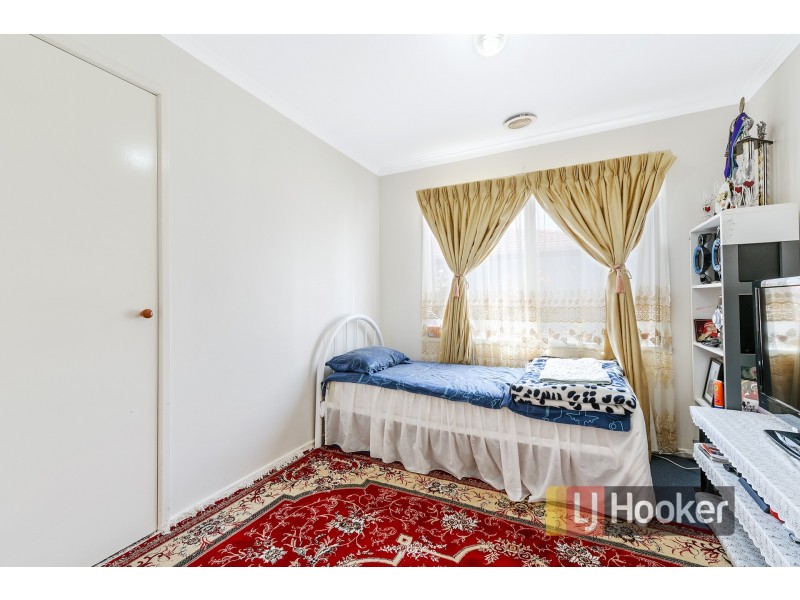 8 Hazeldean Court, Hampton Park VIC 3976