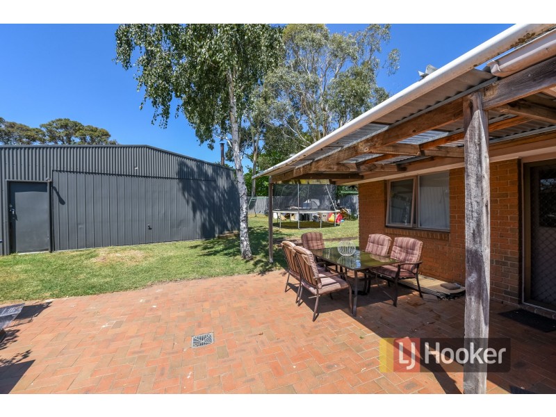12 Haughton Court, Hampton Park VIC 3976