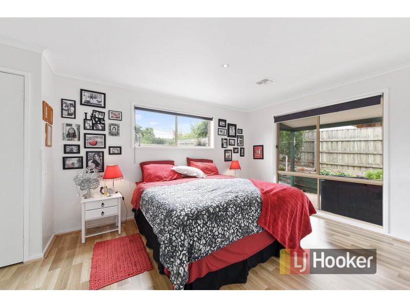 35 Warana Drive, Hampton Park VIC 3976